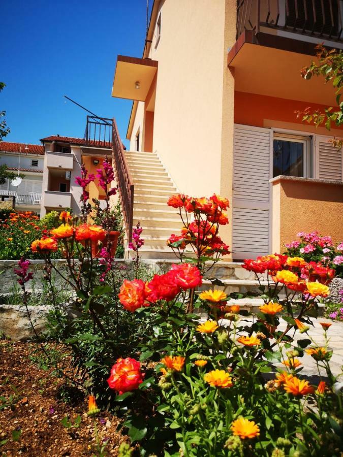 Ferienwohnung Naomi'S Sunshine Cres Exterior foto
